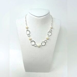 Fashion Silver Hammered Oval Plated Pearl Necklace